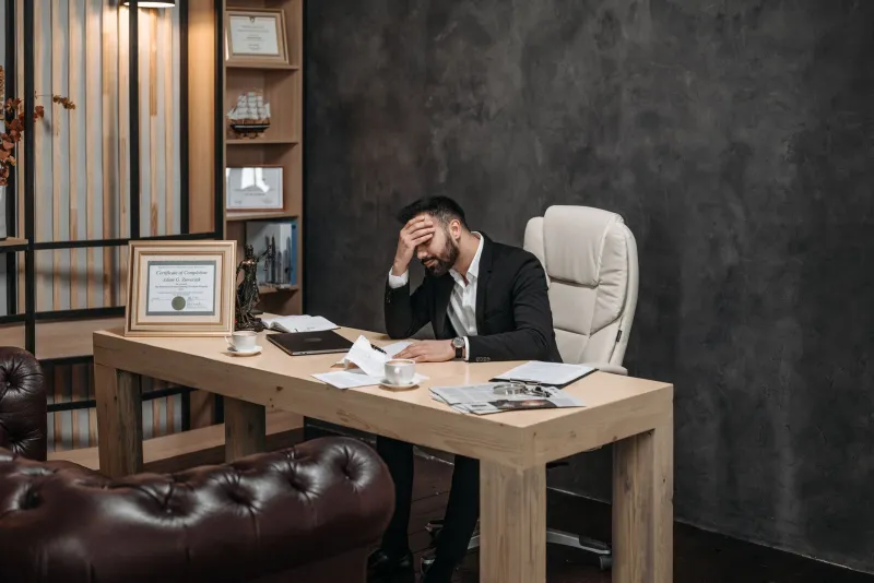 When the Big Idea Becomes the Biggest Problem: Extract and the Curse of the Entrepreneurial Obsession